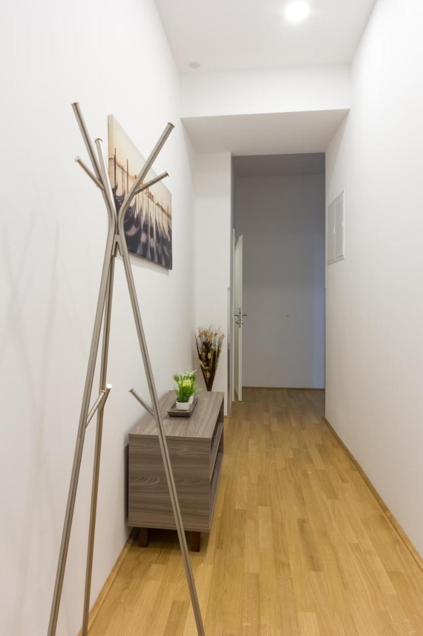 Debo Apartments Naehe Westbahnhof - Contactless Check In فيينا المظهر الخارجي الصورة